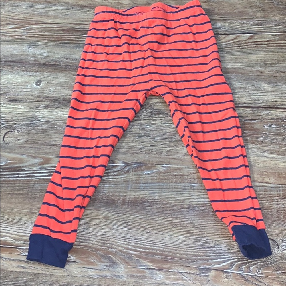 💥Carters pjs - Picture 3 of 3